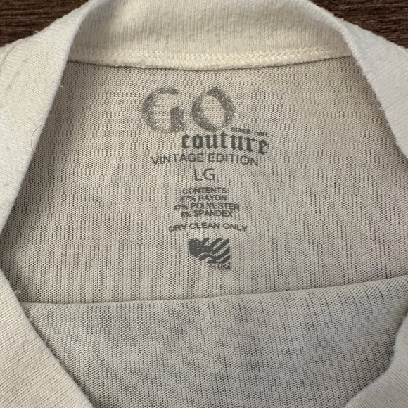 Go Couture Vintage Edition Long Sleeve Peace Sign Size L Top - Picture 3 of 8